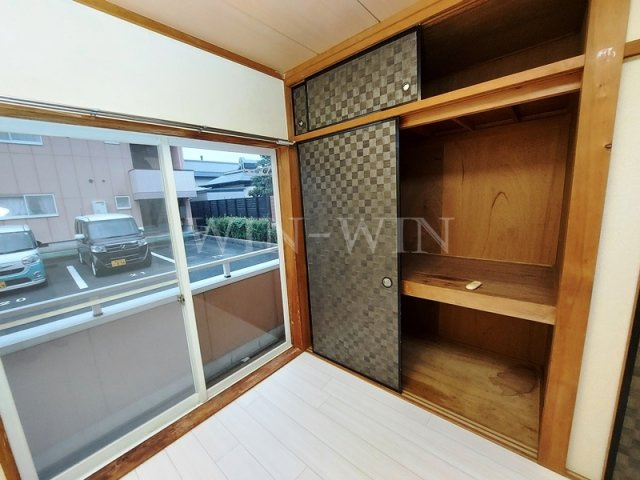 サンヒルズ鷹丘 Cの収納