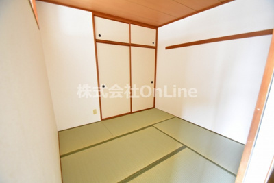 【寝室】 | パラツィーナ小阪