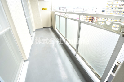 【バルコニー】 | パラツィーナ小阪