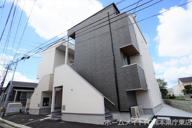 熊本市中央区国府４丁目のアパートの外観