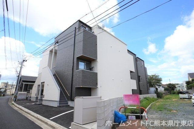 熊本市中央区国府４丁目のアパートの外観