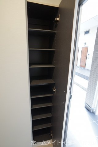 熊本市中央区国府４丁目のアパートの玄関