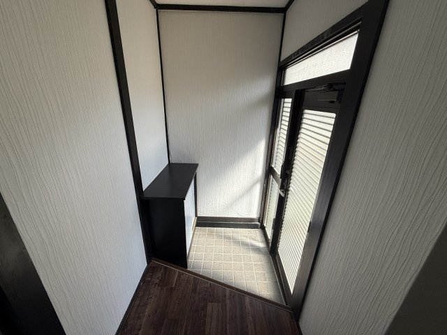 下谷上猪ころび戸建の玄関