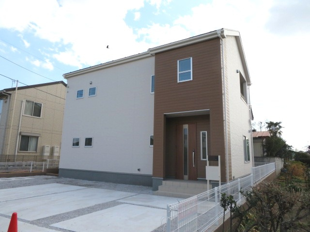 第２玉村町五料（全1棟）1号棟の外観|建物完成済みでございます。お部屋のご内覧可能でございます。お気軽にお問合せ下さいませ(^▽^)/