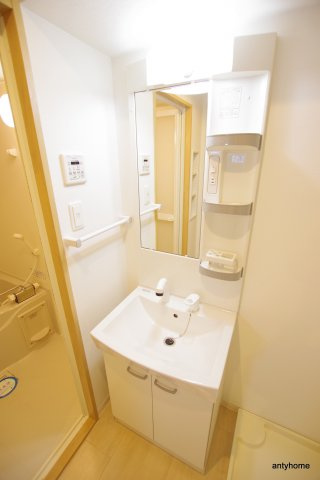 ブリランテ都島　仲介手数料無料の洗面所