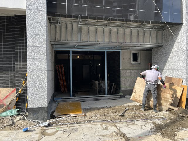プレサンス大国町アドロッソのエントランス