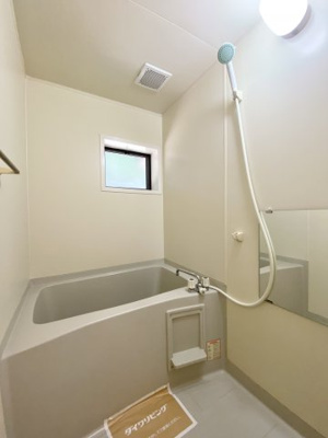 【浴室】 | THE RITZ