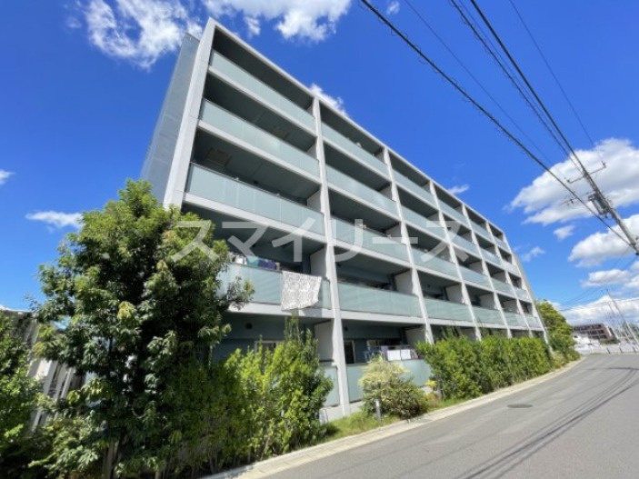 ART RESIDENCE IN OoTAKA-no-MORI　の外観
