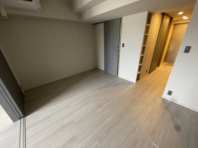 ART RESIDENCE IN OoTAKA-no-MORI　の居間・リビング