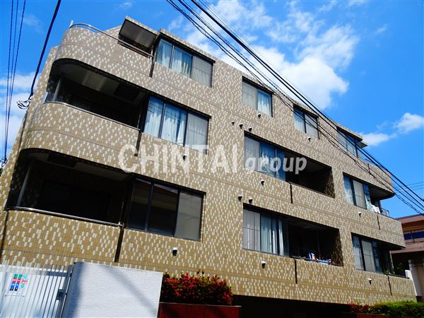 代々木西原マンションの外観