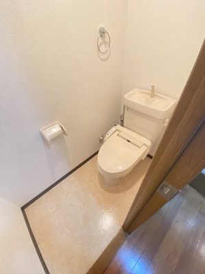 【トイレ】 | EAST AS ONE