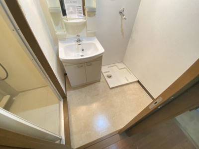 【洗面所】 | EAST AS ONE