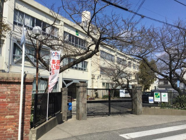 岸和田市春木泉町　土地の周辺|春木中学校　徒歩13分（約1㎞）