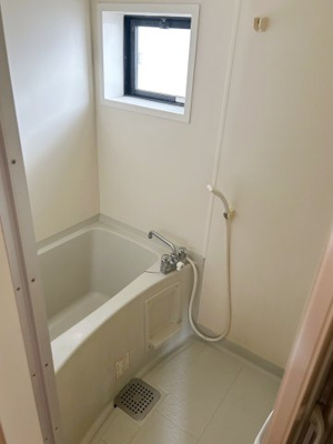 【浴室】 | コーポラベンダー | ※別部屋の画像です。