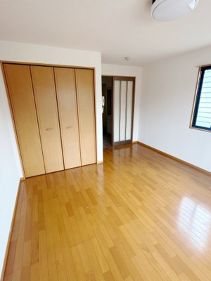 【居間・リビング】 | コーポラベンダー | ※別部屋の画像です。