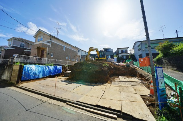 【仲介手数料無料】教育関連施設が徒歩6分以内、子育てに嬉しい立地。全居室5帖以上の4LDK♪の外観|教育関連施設が徒歩6分以内。子育て世帯に嬉しい立地。