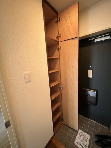 フレール花山手の収納