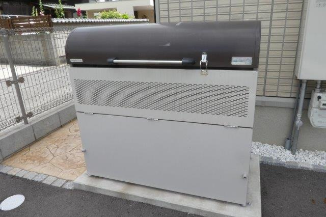 Ｄ－ｒｏｏｍ沖のその他共用部分|敷地内ゴミＳＴ・当番なし。