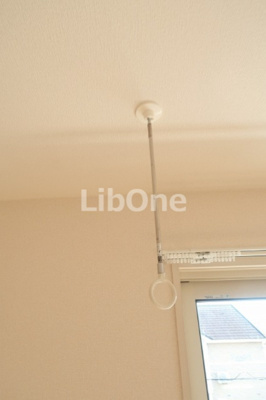 【設備】 | パインⅡ | 室内物干し掛け