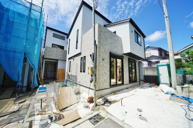 【横浜市旭区市沢町338-1新築戸建て１号棟】★仲介手数料無料★（市沢小学校・左近山中学校）の外観|旭区市沢町の新築分譲住宅です。