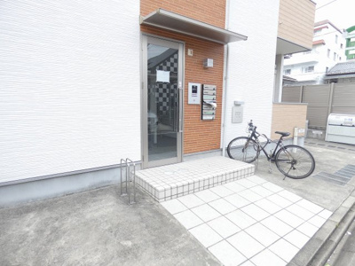 【エントランス】 | アルファート白金