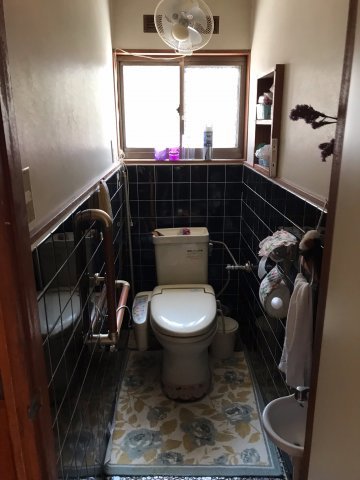 和歌山市中島・中古戸建・54385のトイレ