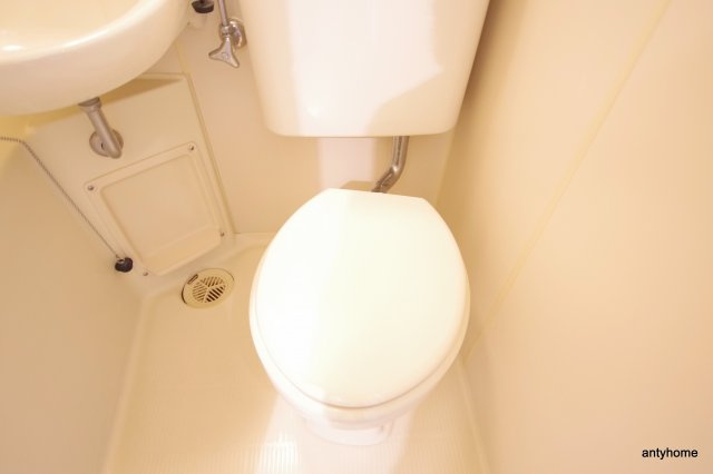 ファーストリバー　仲介手数料無料のトイレ