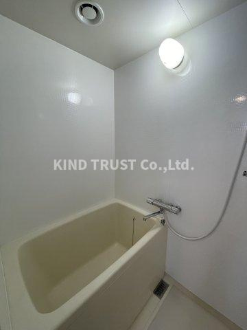 メゾンベルクレール中津の浴室|コンパクトで使いやすいお風呂です