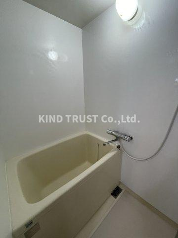 メゾンベルクレール中津の浴室|ゆったり過ごせるお風呂です