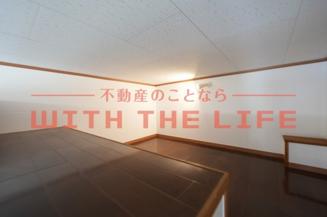 サンマリノ津福【キャッシュバック対象物件】の洋室|落ち着いた色調の洋室です