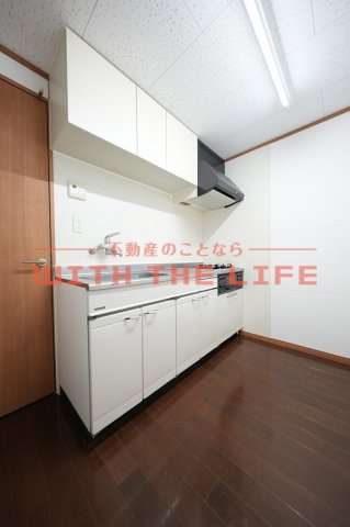 サンマリノ津福【キャッシュバック対象物件】のキッチン|コンパクトなキッチンで掃除もラクラク
