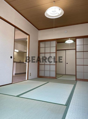【寝室】 | ロイヤルプラザビル | 落ち着いて過ごせるお部屋なので、寝室にいかがでしょうか