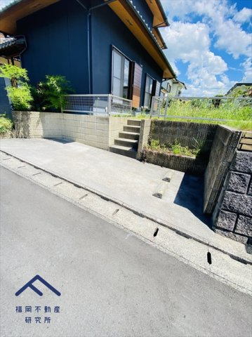 宗像市自由ヶ丘南2丁目　戸建ての駐車場