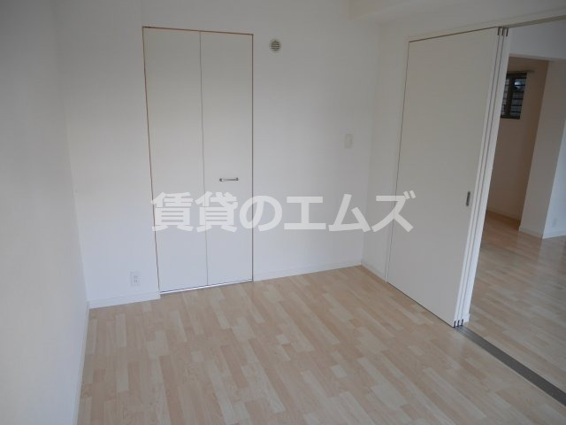 【洋室】 | アーバン博多駅南 | アーバン博多駅南の洋室