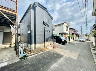 【前面道路含む現地写真】