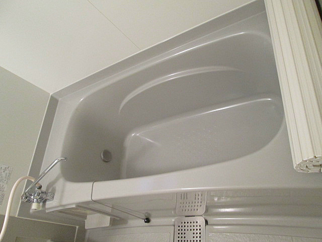 フローラの浴室