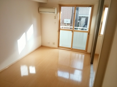 リビングタウンかじま台　Cの居間・リビング