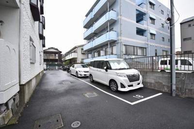【駐車場】 | セントラルハイツ小倉 | 平置き駐車場です。