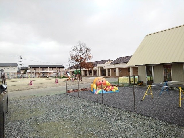 ニューシティ広川（Ｃ）の周辺|幼稚園まで300m