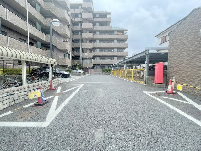 ドラゴンマンション金町弐番館の駐車場|駐車場の写真になります。