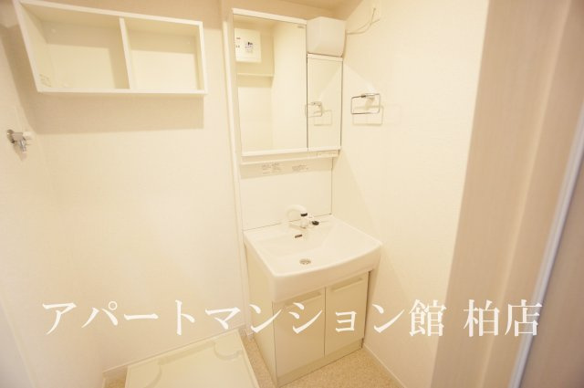 ソフィアフルールⅡの独立洗面台