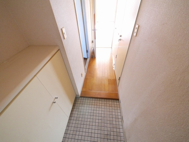 奈良瓦堂町スカイマンションの玄関|落ち着いた玄関です