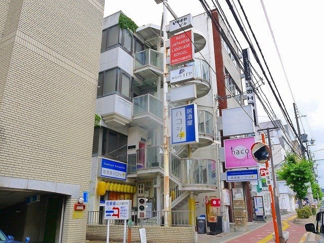 いそかわビルの外観