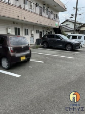クリーンコーポひろかわの駐車場|駐車場があります