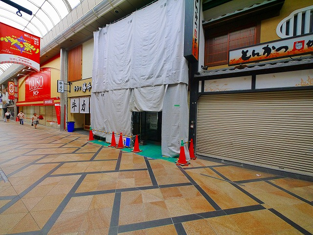 東向中町店舗の外観