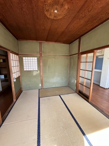 ジョイライフ本町貸家