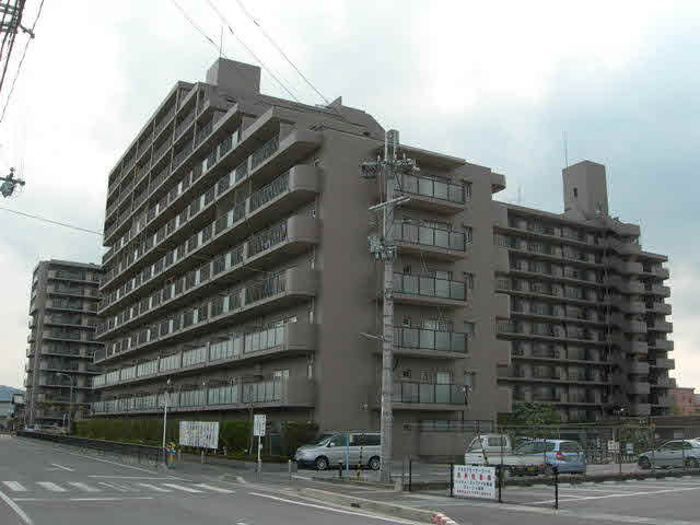 レイクイーストＣＩＴＹ壱番館グレーシィー稲枝