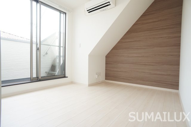 熊本市中央区坪井５丁目のアパートの居間・リビング