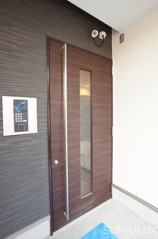 熊本市中央区坪井５丁目のアパートの玄関