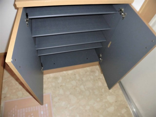 ロイヤル芝原北館の玄関